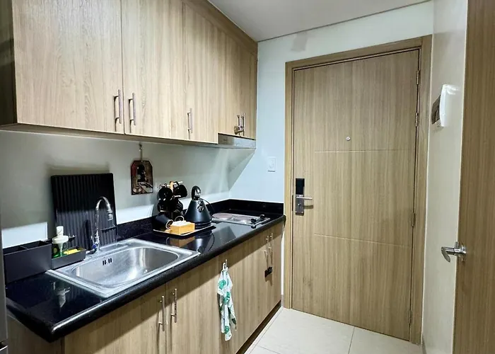 Shore 2 Residences Tower 1 Mall Of Manila